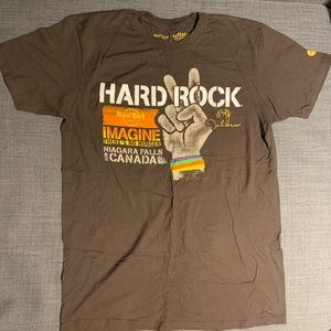 Hard Rock Cafe with John Lennon Tee size Medium